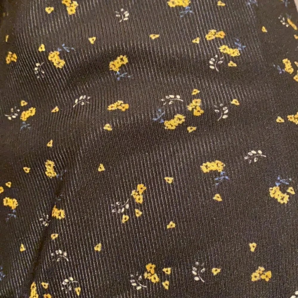 𝅺h&m long floral black- yellow skirt skirt. NWT. New. Size 4